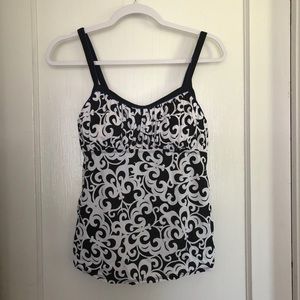 Kim Rogers Black and White Patterned Swim Tankini